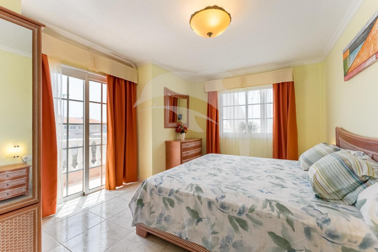 Apartamentos Los Delfines Ελ Μέντανο Εξωτερικό φωτογραφία