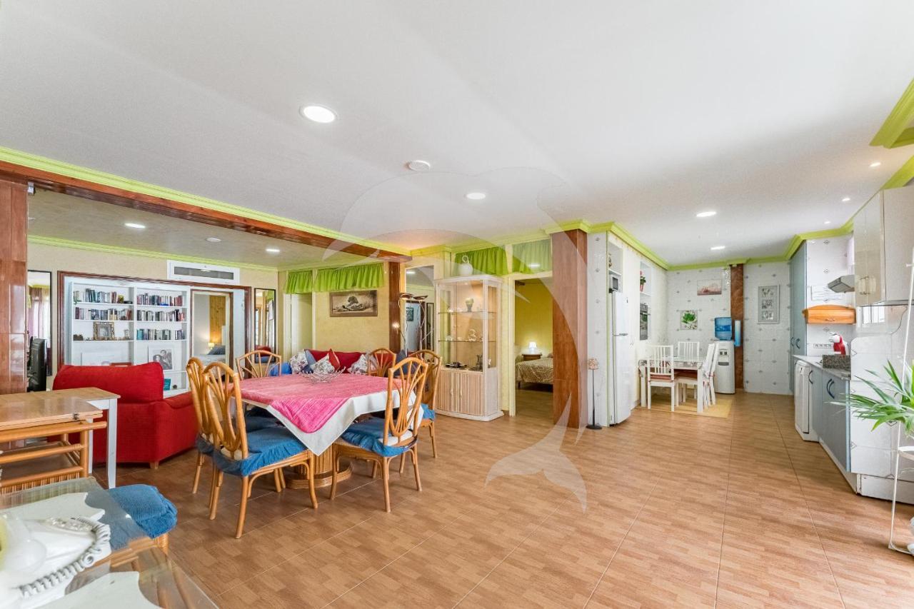Apartamentos Los Delfines Ελ Μέντανο Εξωτερικό φωτογραφία